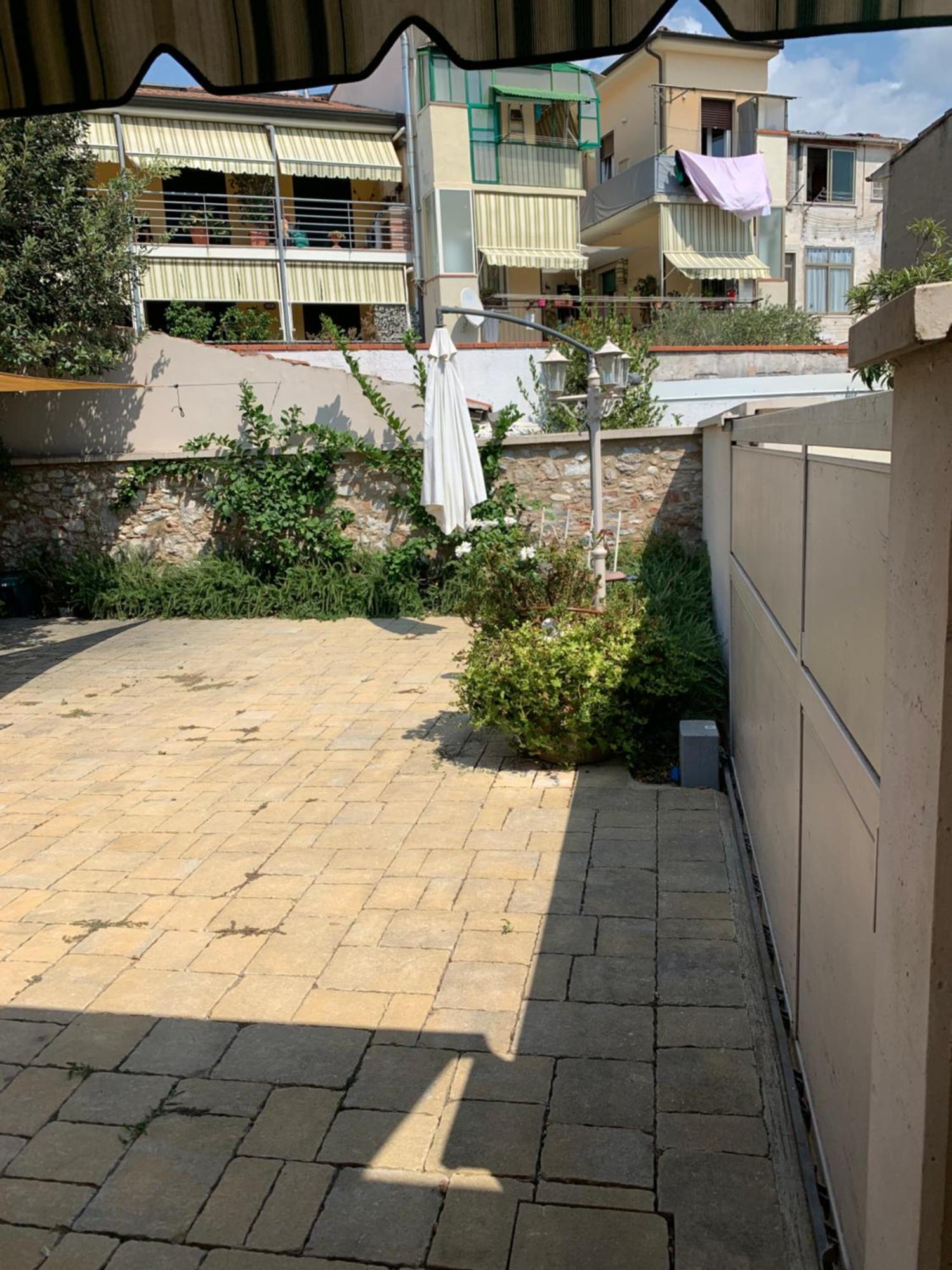 Elegante Villetta Viareggio Bagian luar foto